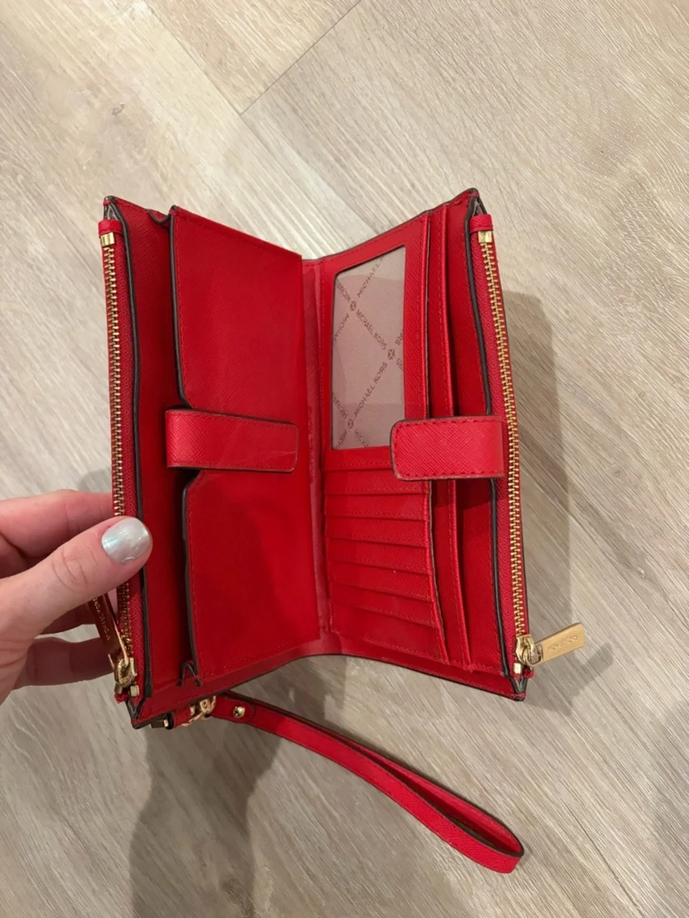 Michael Kors Jet Set Double Zip Wristlet Wallet – Red - Picture 6 of 10